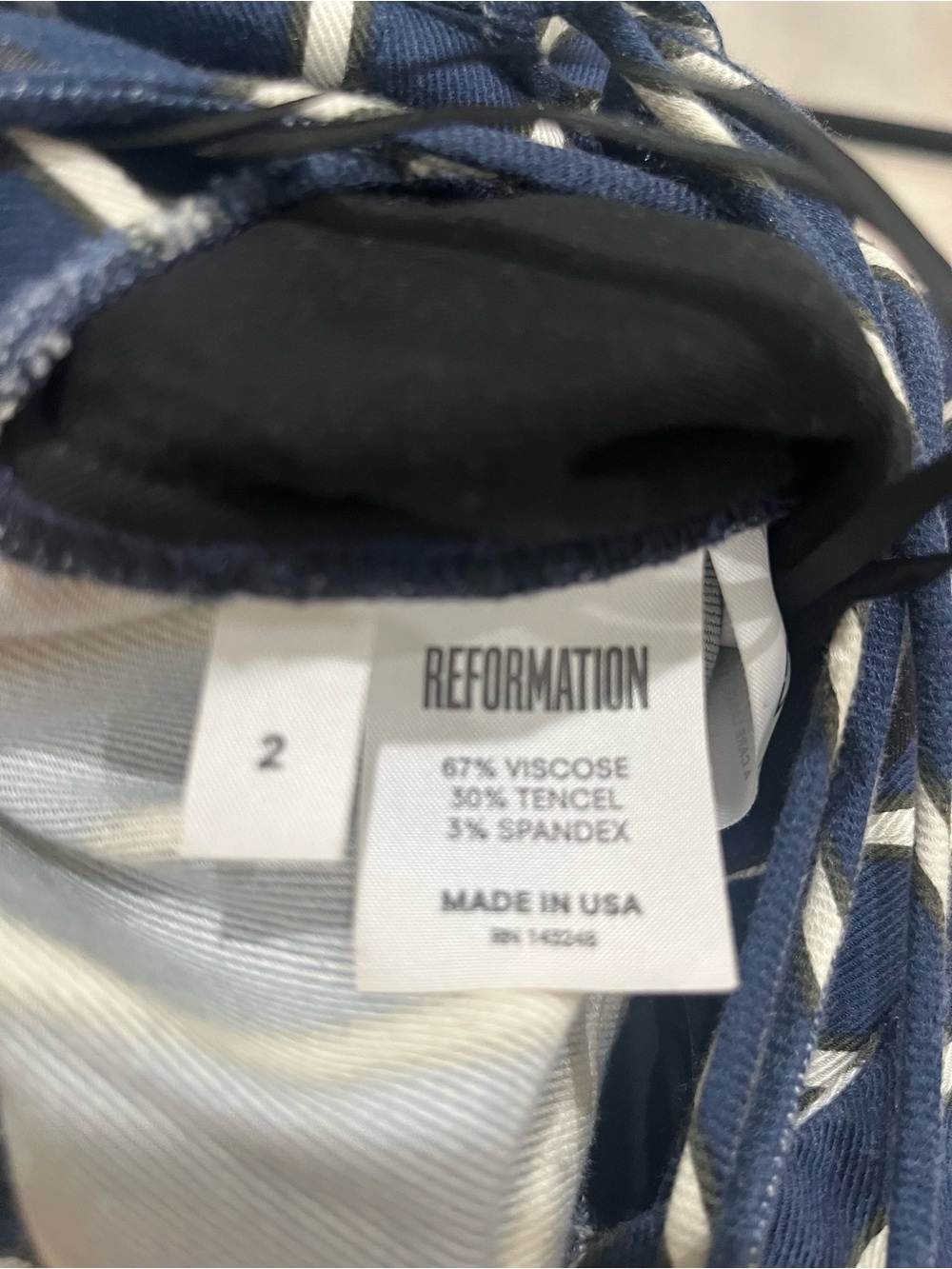 Reformation Striped Navy Blue Jumpsuit with White Pinstripes women’s size 2 - Picture 10 of 10